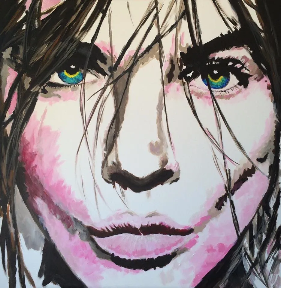 Portrait pictural aux tons rose poudré et gris